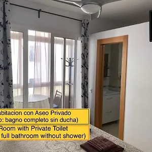 Quarto em Acomodações Particulares Centro Privada En Compartidos, Málaga