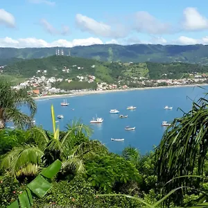 https://luxury-suites.santa-catarina-brasil.com